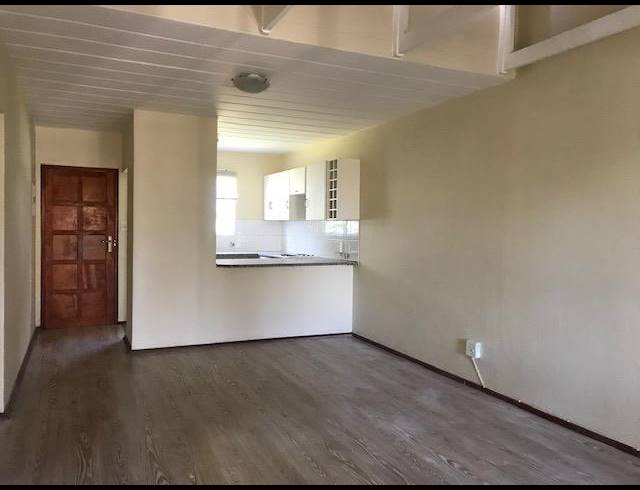 2 BEDROOM TOWNHOUSE FOR SALE IN STERREWAG